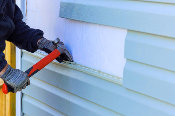 Reliable Siding Replacement contractor in Spring Hill, FL by Squared Siding